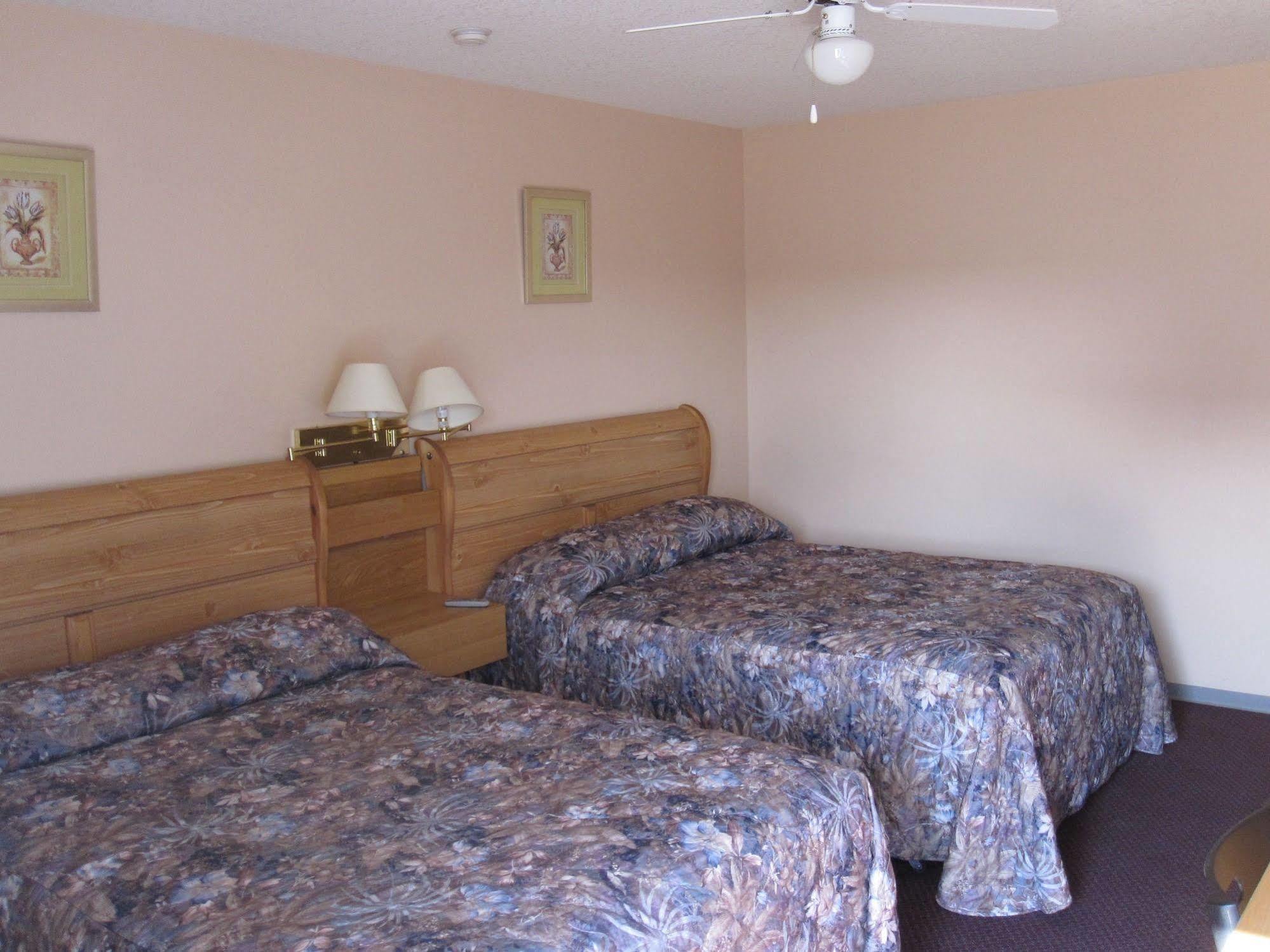 Aries Motel Едсон Екстер'єр фото